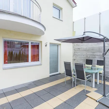 Gorgeous In With Swimming Pool Apartment