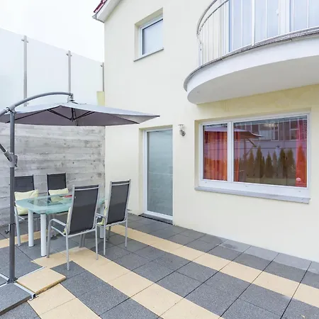 In Mit Pool Apartment Markdorf