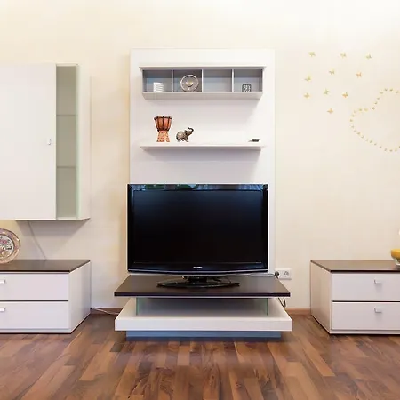 Apartment Gorgeous In With Swimming Pool Markdorf