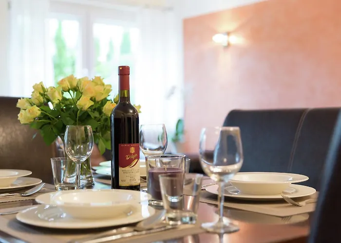 In Mit Pool Markdorf