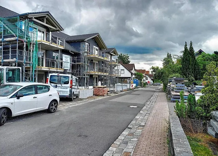 In Mit Pool Markdorf